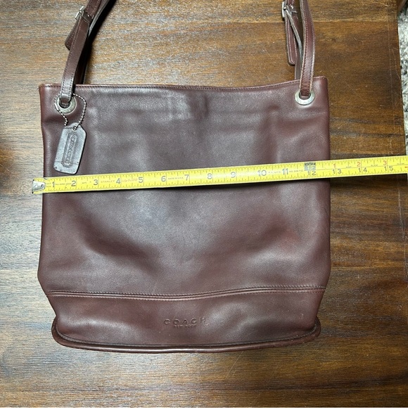 Vintage Coach Westport  brown leather bucket handbag tote Made in USA - Picture 13 of 16